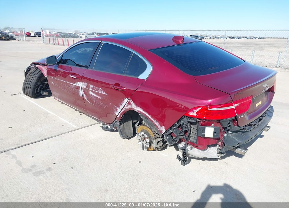 2017 JAGUAR XE 35T PREMIUM VIN: SAJAD4BV1HA974229