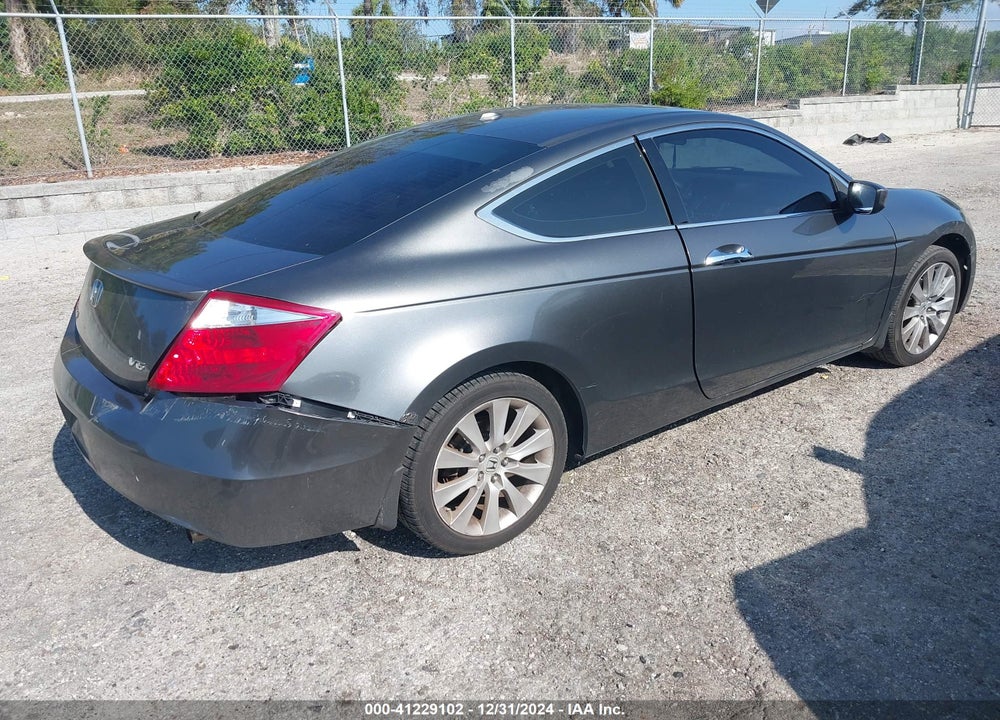 2008 HONDA ACCORD VIN: 1HGCS22808A002635