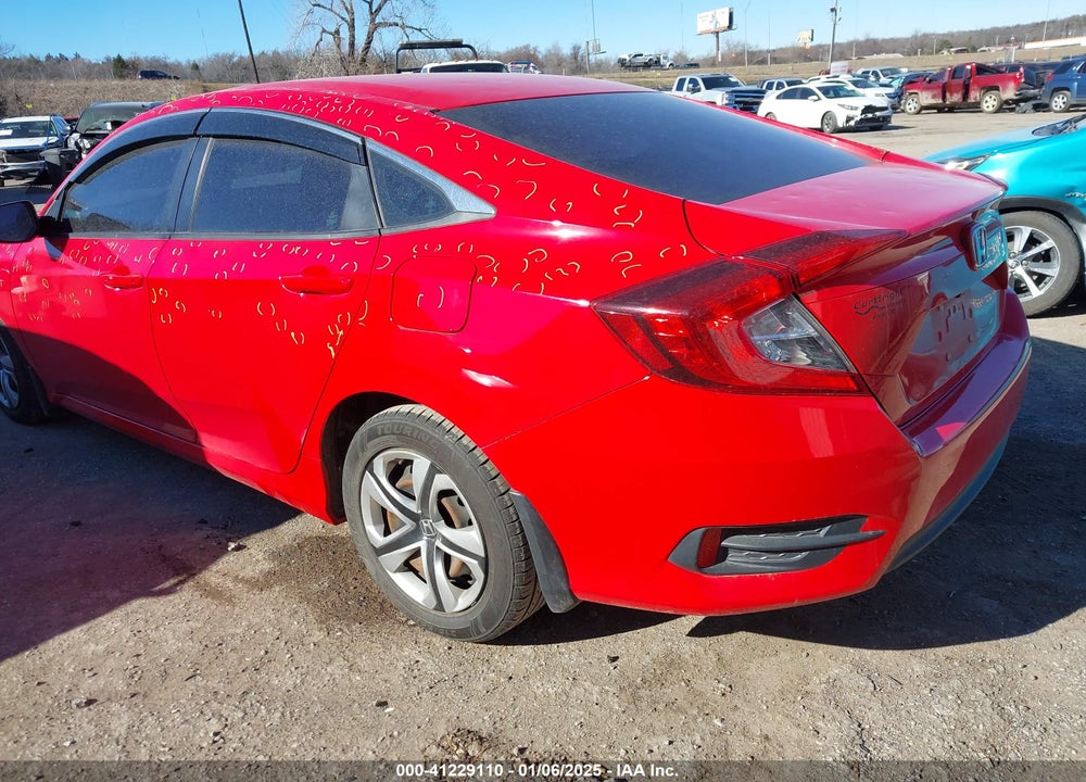 2018 HONDA CIVIC VIN: 2HGFC2F53JH520918