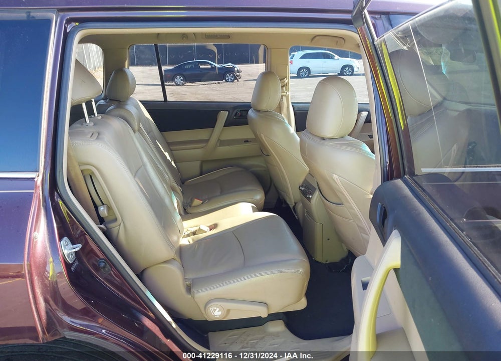 2013 TOYOTA HIGHLANDER VIN: 5TDZA3EH8DS041483