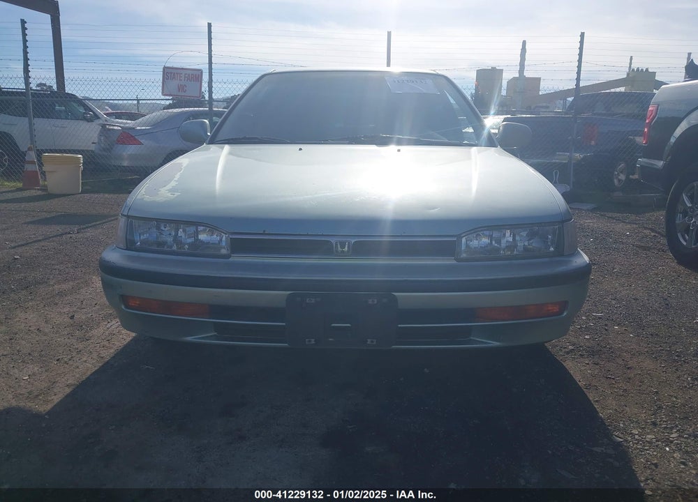 1992 HONDA ACCORD LX/EX VIN: JHMCB7650NC021924