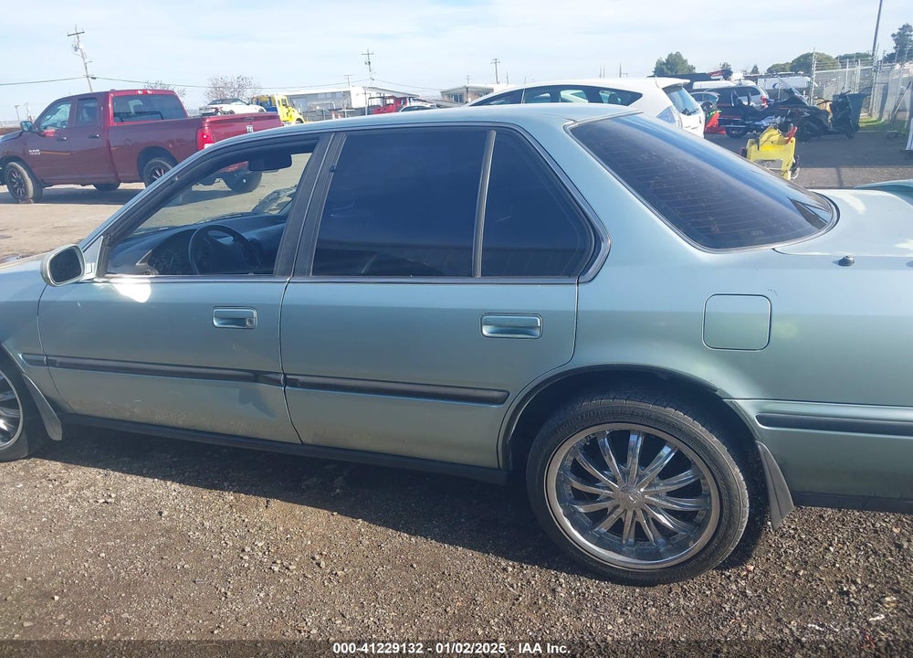 1992 HONDA ACCORD LX/EX VIN: JHMCB7650NC021924