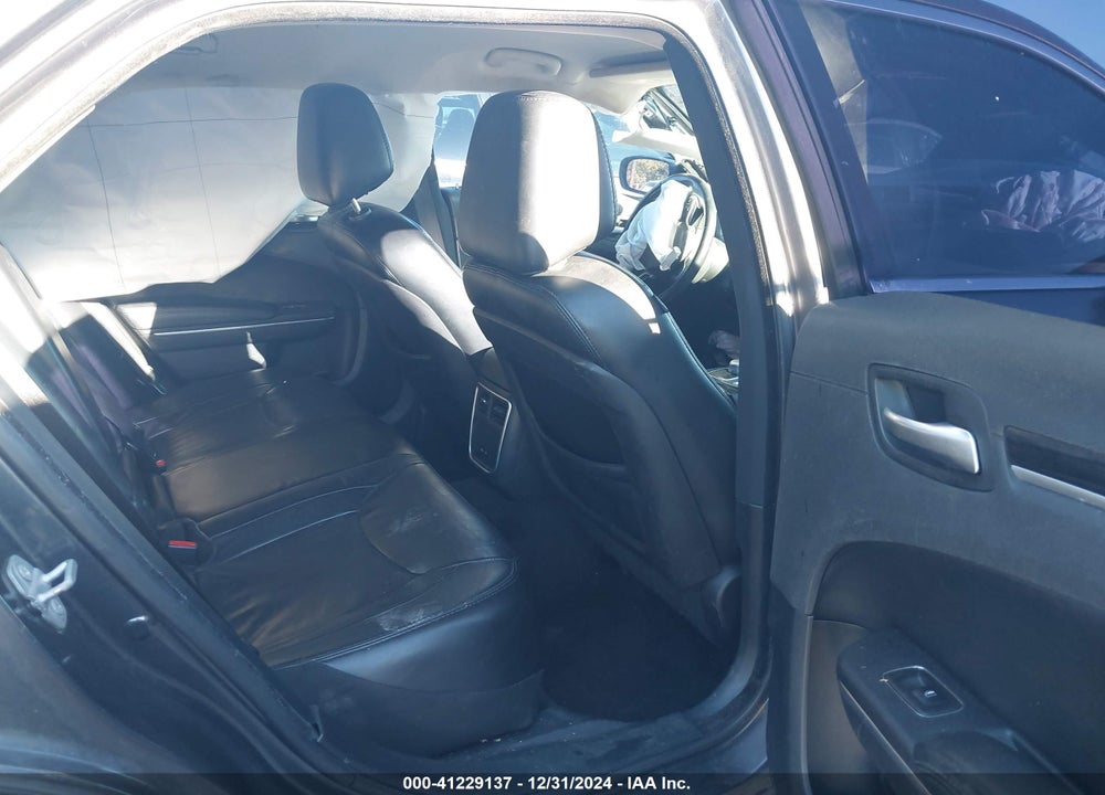 2016 CHRYSLER 300 LIMITED VIN: 2C3CCAAG7GH175670