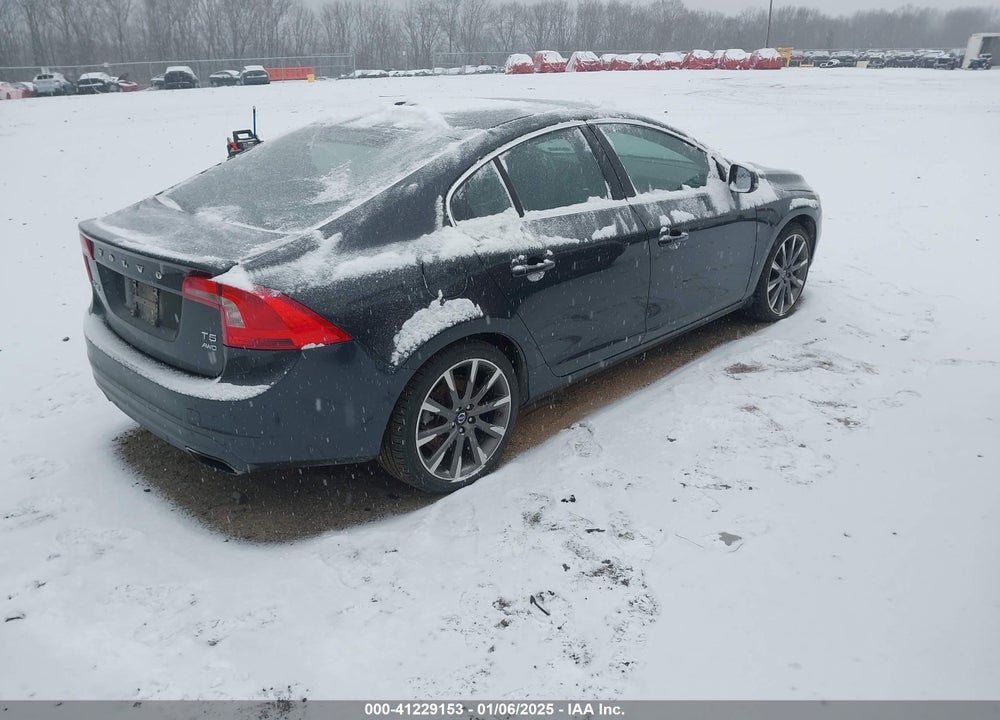 2015 VOLVO S60 VIN: YV1612TK6F1348608