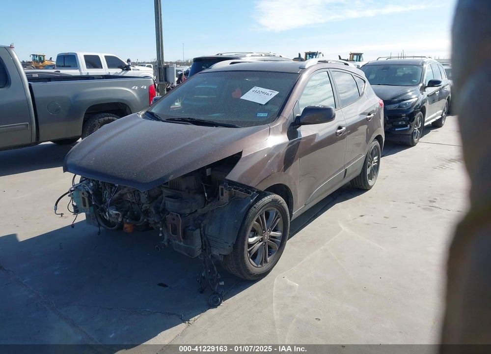 2015 HYUNDAI TUCSON SE VIN: KM8JU3AG4FU015071