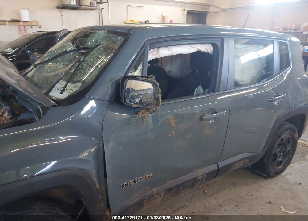 2017 JEEP RENEGADE SPORT 4X4 VIN: ZACCJBAB5HPF37622