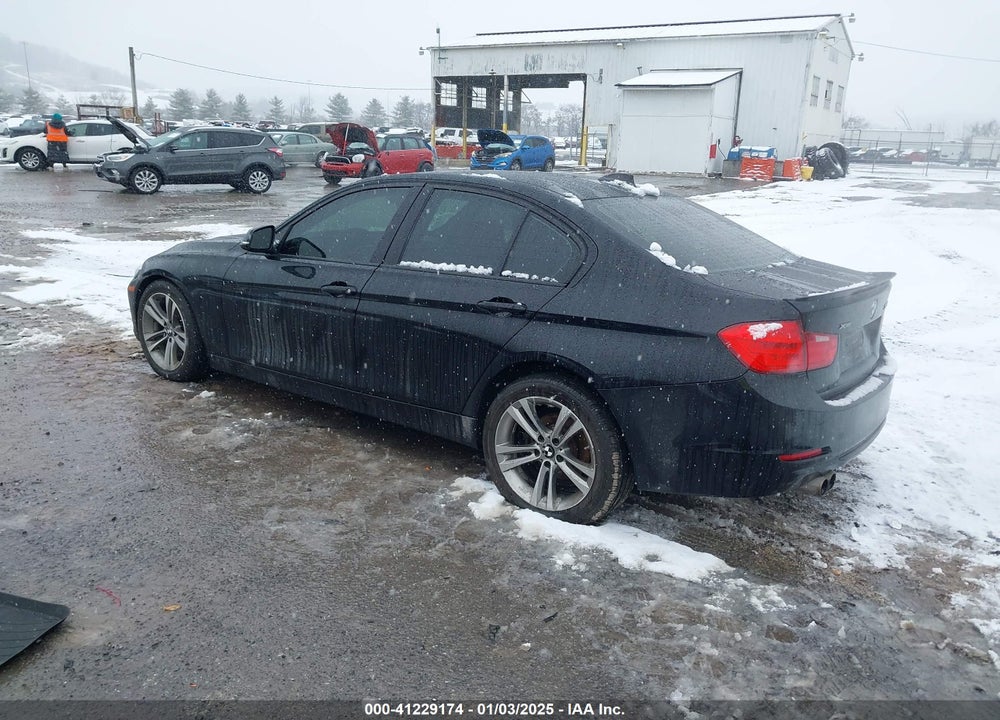 2013 BMW 328I XDRIVE VIN: WBA3B5G50DNS02445