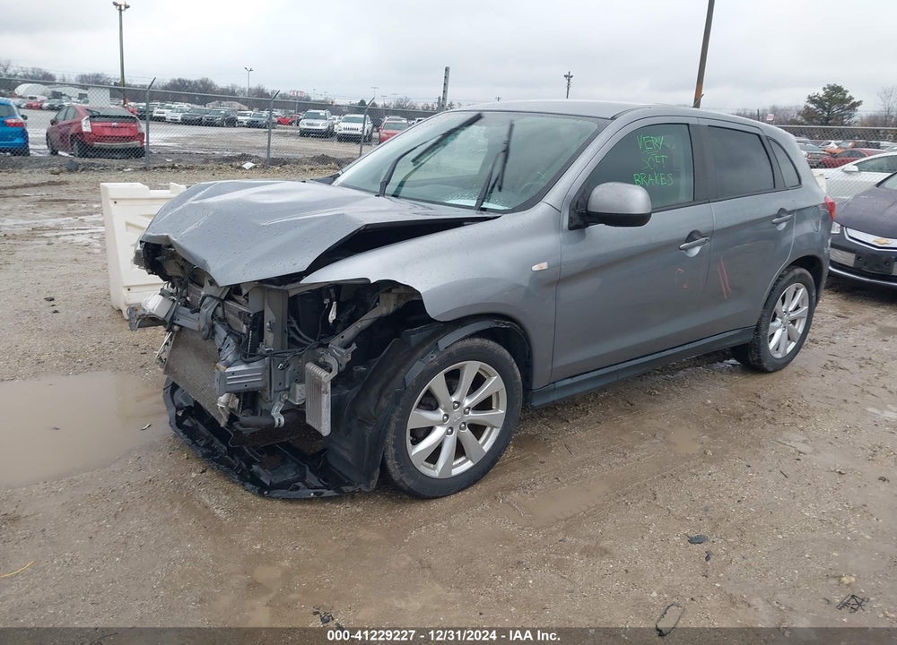 2015 MITSUBISHI OUTLANDER SPORT ES VIN: 4A4AR3AW4FE033330