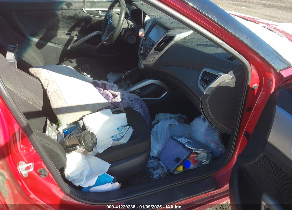 2017 HYUNDAI VELOSTER VIN: KMHTC6AD4HU309401