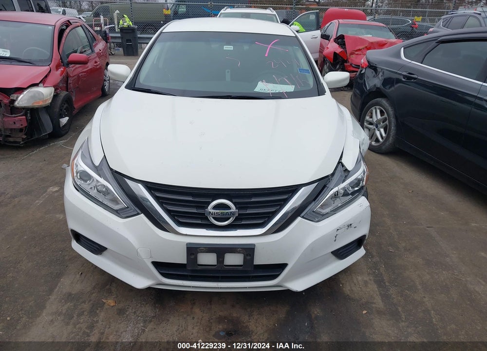 2017 NISSAN ALTIMA VIN: 1N4AL3AP7HN342414