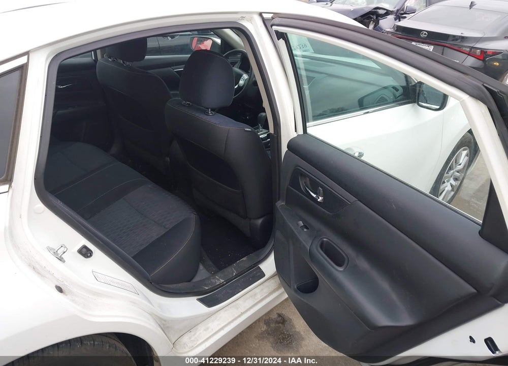 2017 NISSAN ALTIMA VIN: 1N4AL3AP7HN342414