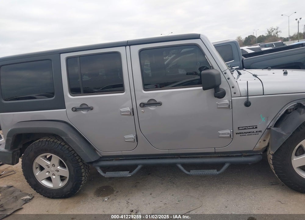 2016 JEEP WRANGLER UNLIMITED SPORT VIN: 1C4BJWDG9GL171211