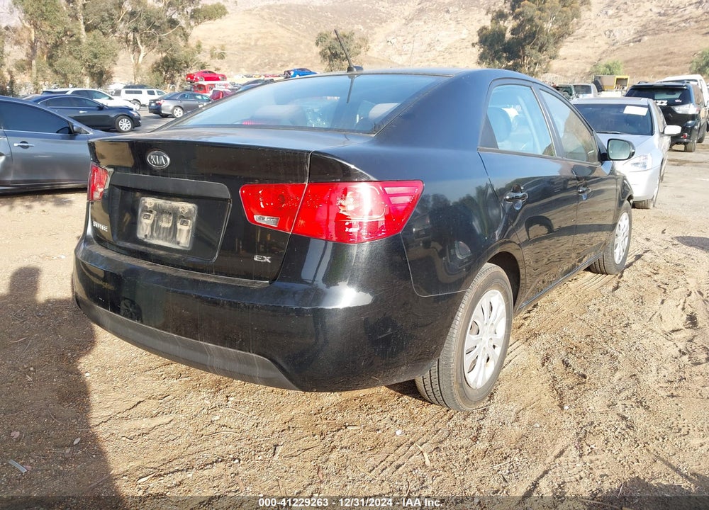 2013 KIA FORTE EX VIN: KNAFU4A2XD5688309