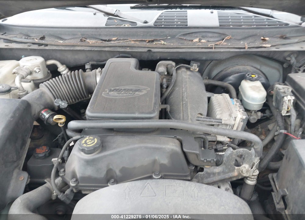 2002 CHEVROLET TRAILBLAZER LT VIN: 1GNDT13S722185786