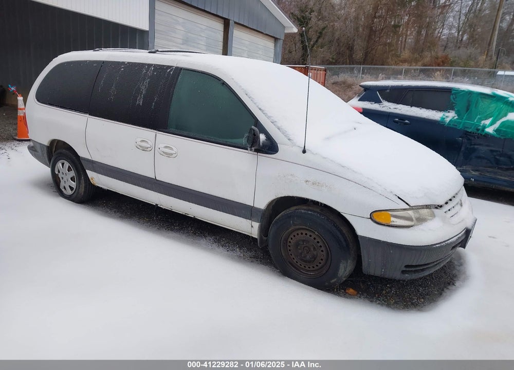 2000 CHRYSLER GRAND VOYAGER SE VIN: 1C4GJ44G5YB697689