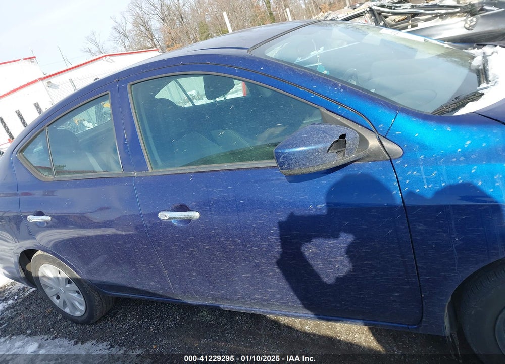 2019 NISSAN VERSA 1.6 SV VIN: 3N1CN7AP6KL856687