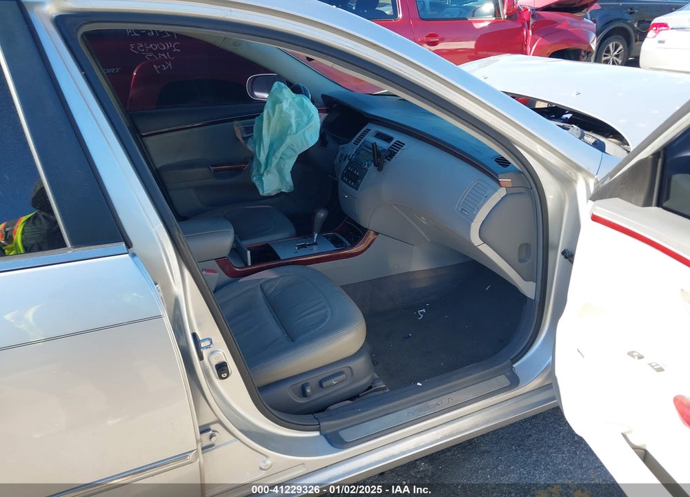 2008 HYUNDAI AZERA VIN: KMHFC46F68A288287