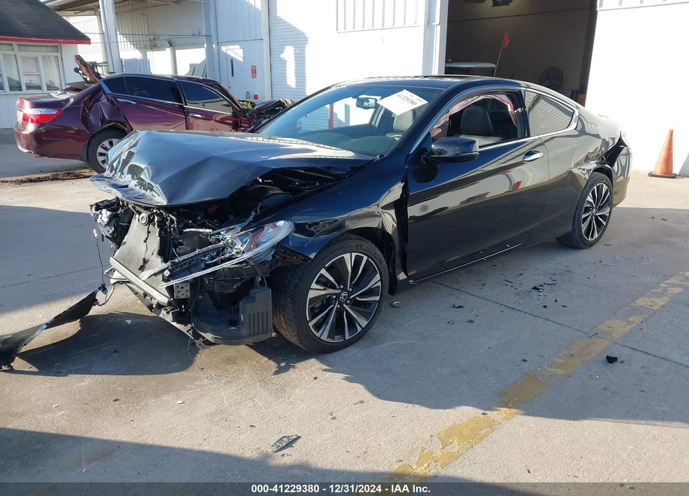 2017 HONDA ACCORD VIN: 1HGCT2B82HA007011