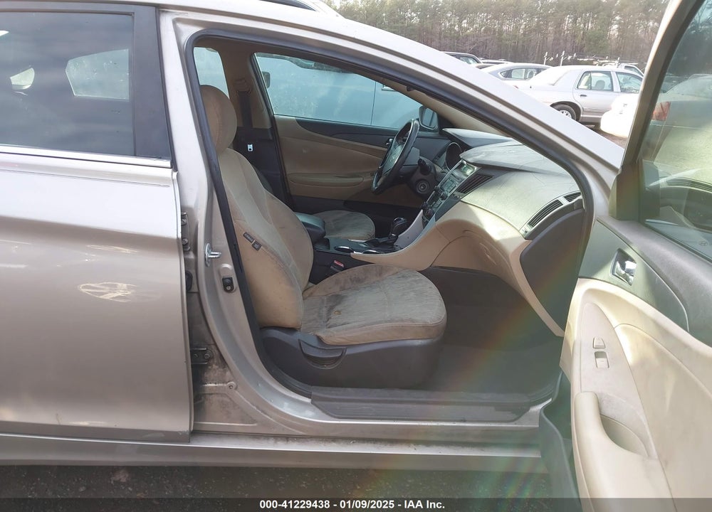 2011 HYUNDAI SONATA GLS VIN: 5NPEB4AC2BH029537