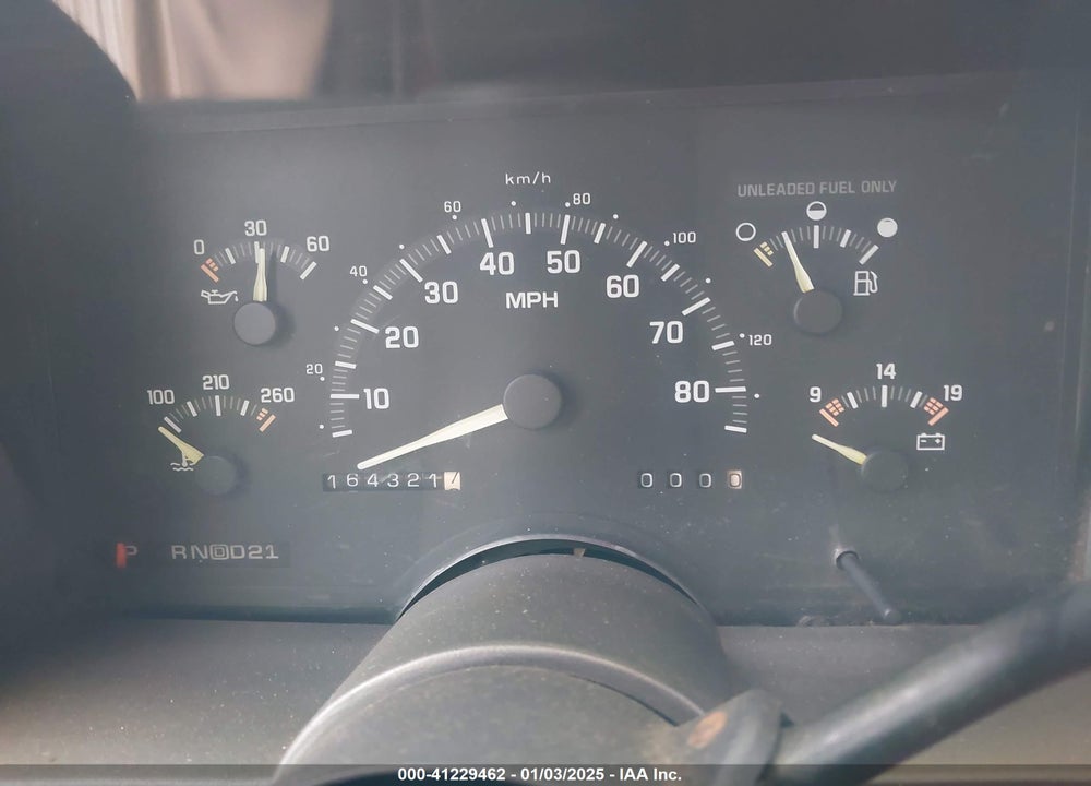 1992 CHEVROLET GMT-400 K1500 VIN: 1GCEK14K7NE208047