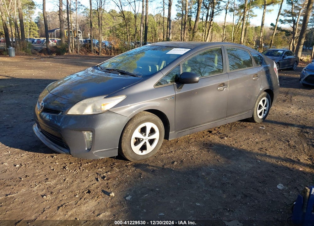2013 TOYOTA PRIUS FOUR VIN: JTDKN3DU2D1682355