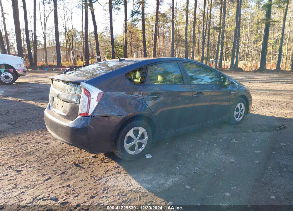 2013 TOYOTA PRIUS FOUR VIN: JTDKN3DU2D1682355