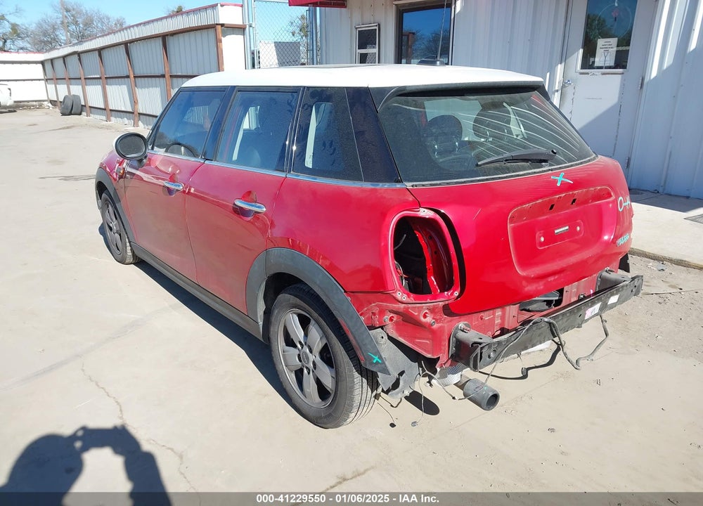 2015 MINI HARDTOP VIN: WMWXS5C58FT832459