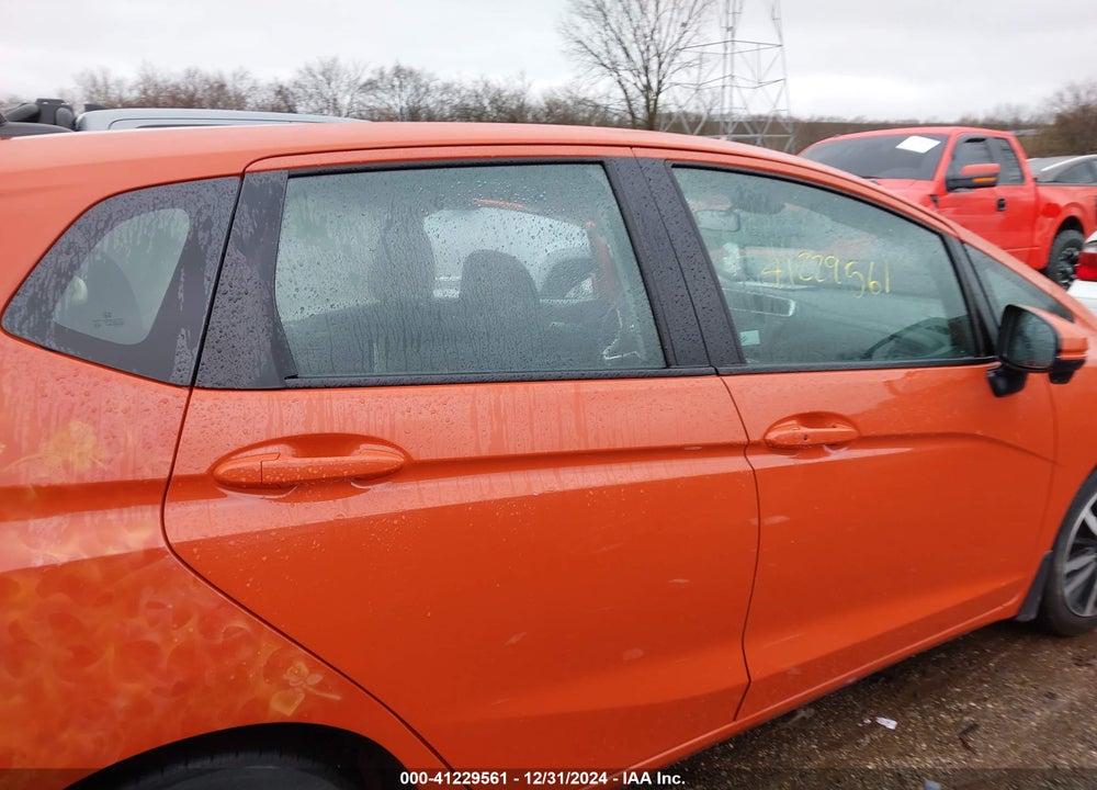 2018 HONDA FIT VIN: 3HGGK5H89JM714192
