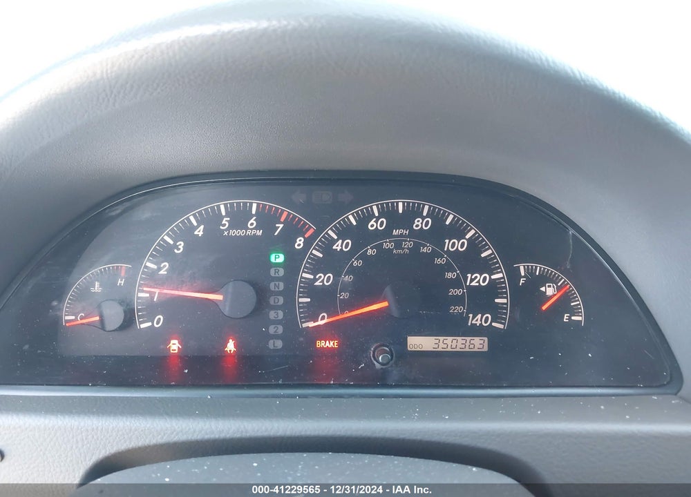 2005 TOYOTA CAMRY LE VIN: 4T1BE30K75U526425