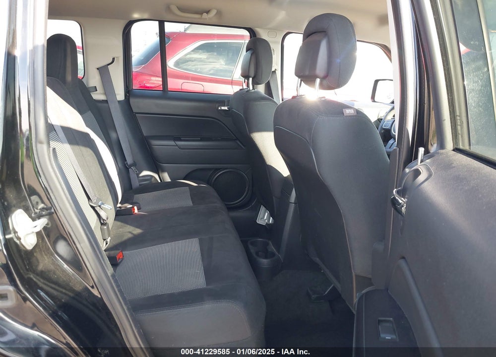 2016 JEEP PATRIOT SPORT VIN: 1C4NJPBA4GD693689
