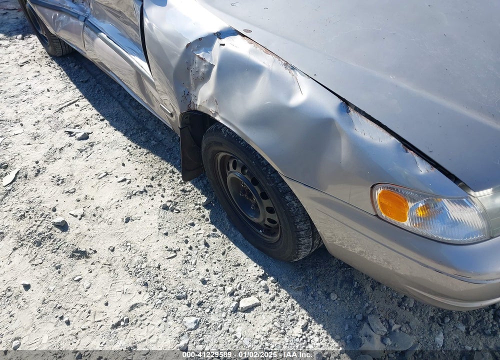 1998 TOYOTA COROLLA CE VIN: 2T1BR12E5WC033698