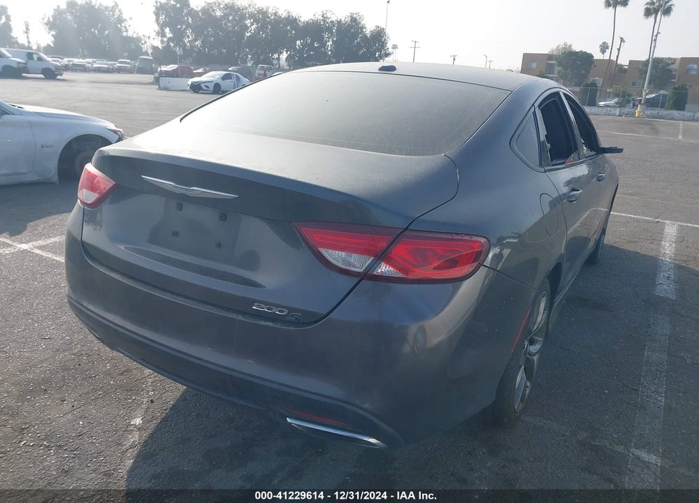 2015 CHRYSLER 200 S VIN: 1C3CCCBG8FN515103