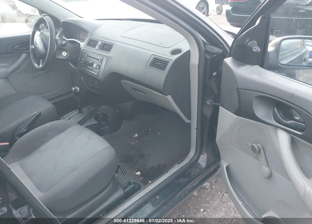 2006 FORD FOCUS VIN: 1FAFP34N26W114641