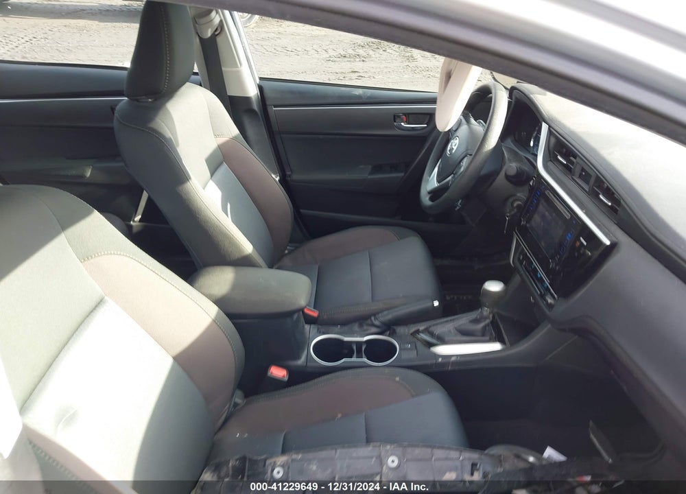 2017 TOYOTA COROLLA LE VIN: 2T1BURHE5HC770262