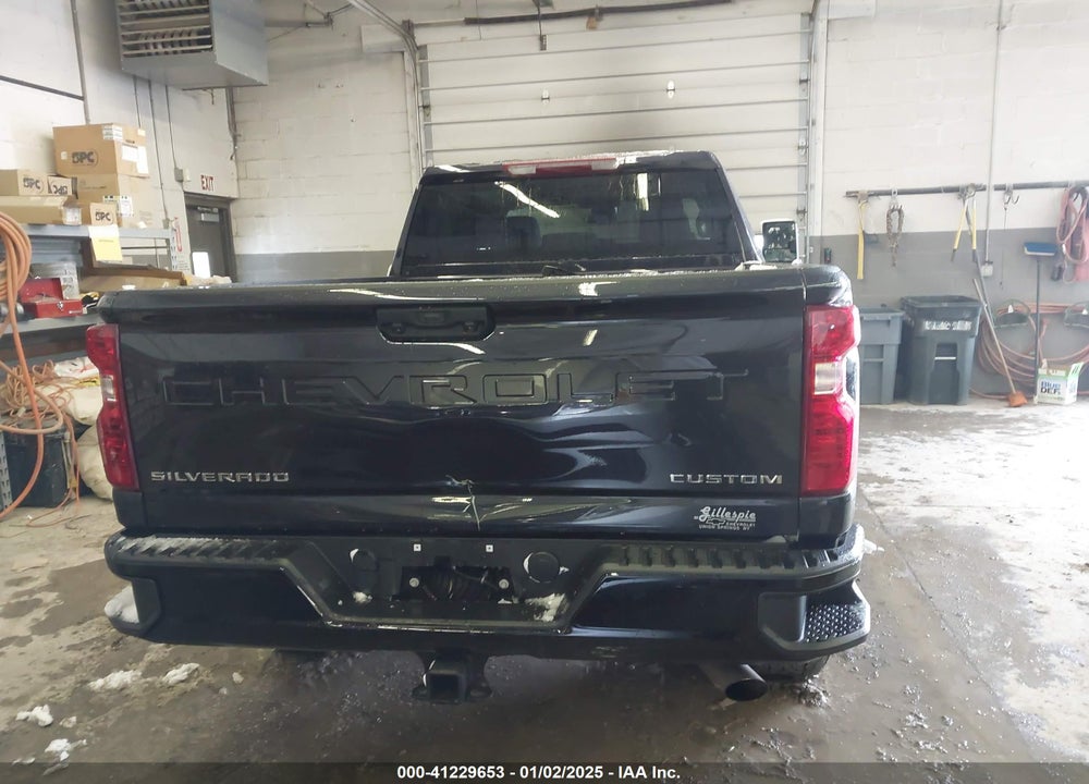 2024 CHEVROLET SILVERADO 2500HD 4WD STANDARD BED CUSTOM VIN: 2GC4YME73R1168501