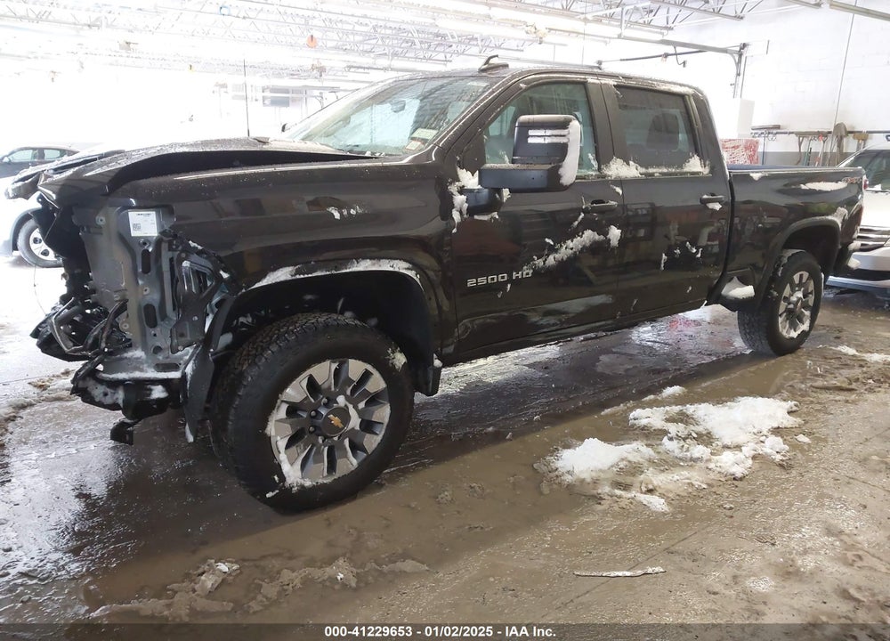 2024 CHEVROLET SILVERADO 2500HD 4WD STANDARD BED CUSTOM VIN: 2GC4YME73R1168501