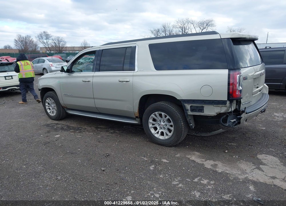 2015 GMC YUKON XL 1500 SLT VIN: 1GKS2HKC7FR100534
