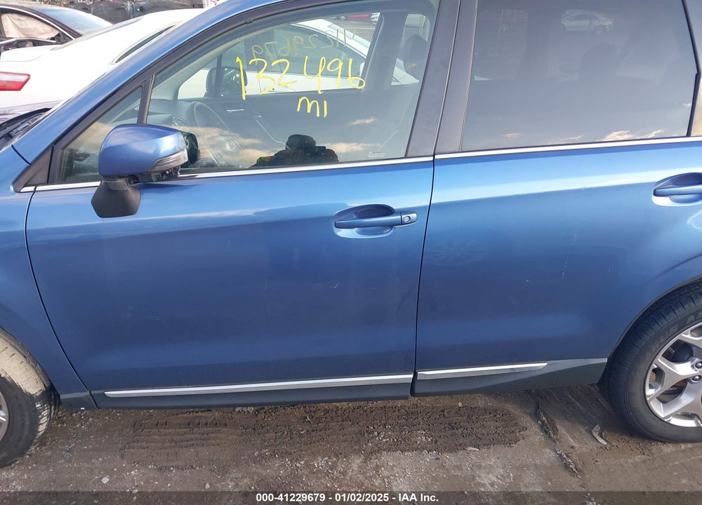 2017 SUBARU FORESTER VIN: JF2SJAWC0HH593533