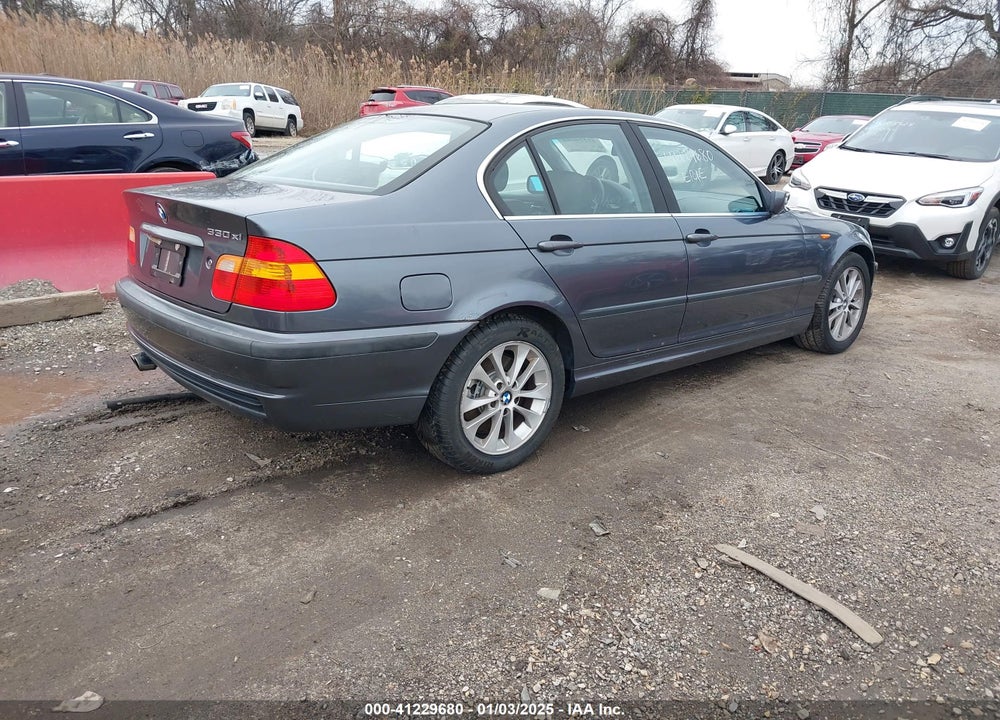 2003 BMW 330XI VIN: WBAEW53473PG09419
