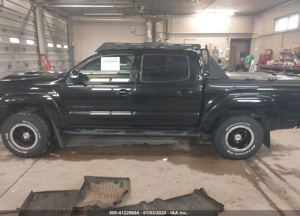 2015 TOYOTA TACOMA VIN: 5TFLU4EN1FX145996