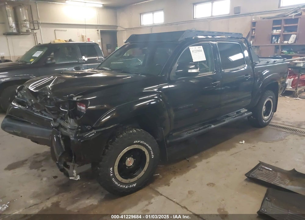 2015 TOYOTA TACOMA VIN: 5TFLU4EN1FX145996