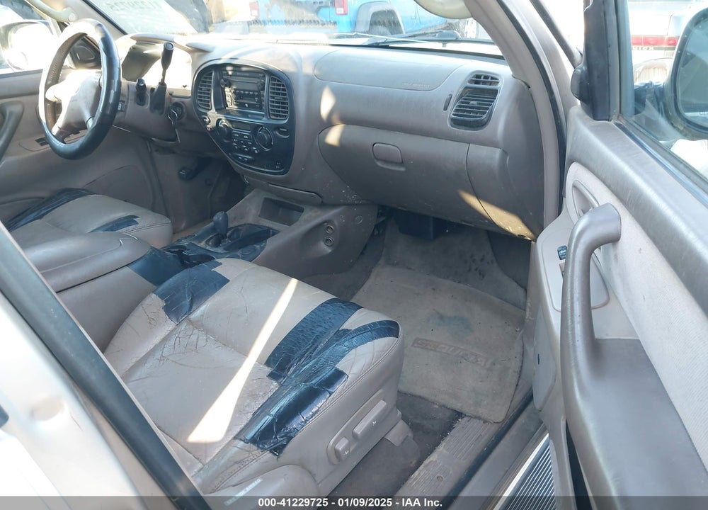 2001 TOYOTA SEQUOIA SR5 V8 VIN: 5TDBT44A11S022985