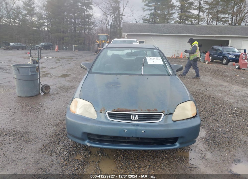 1998 HONDA CIVIC LX VIN: 2HGEJ6677WH623020