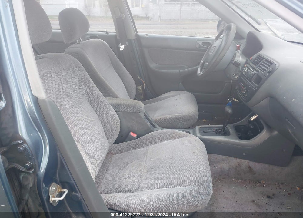 1998 HONDA CIVIC LX VIN: 2HGEJ6677WH623020