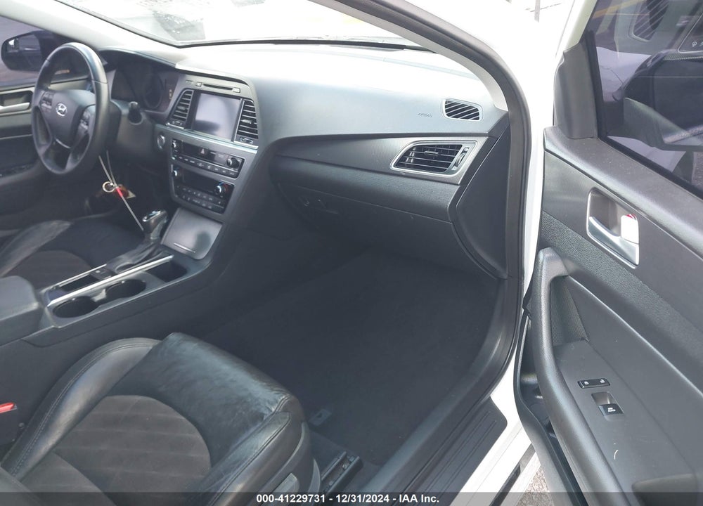 2015 HYUNDAI SONATA SPORT VIN: 5NPE34AFXFH043148