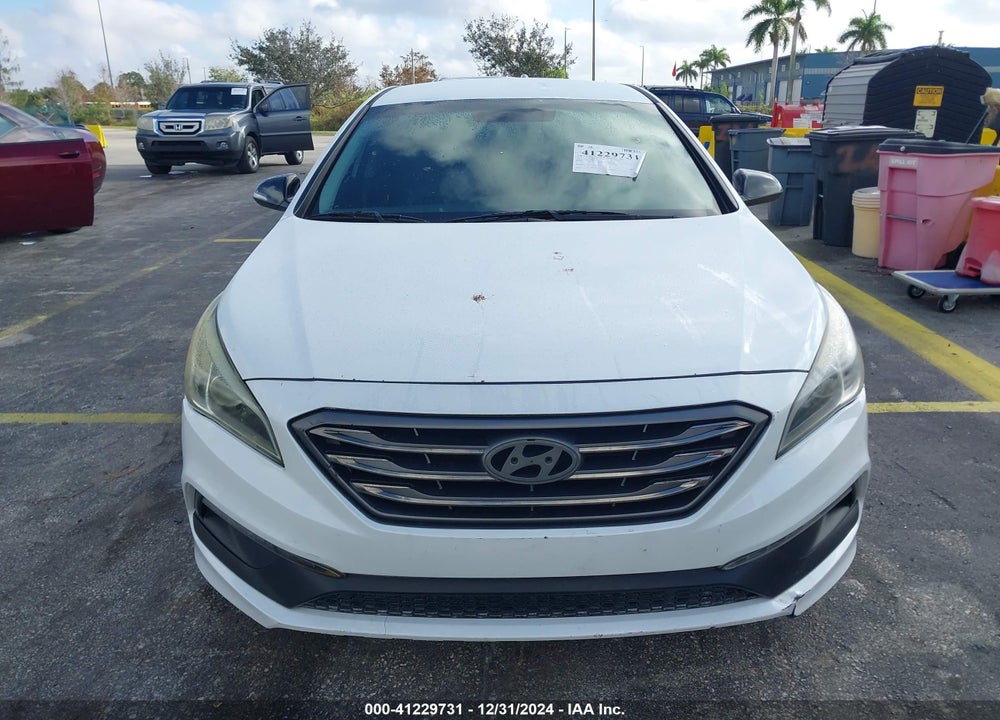 2015 HYUNDAI SONATA SPORT VIN: 5NPE34AFXFH043148