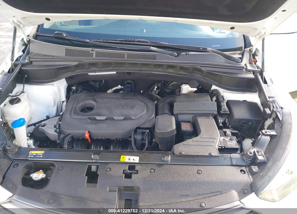 2017 HYUNDAI SANTA FE SPORT 2.4L VIN: 5NMZT3LB8HH016438