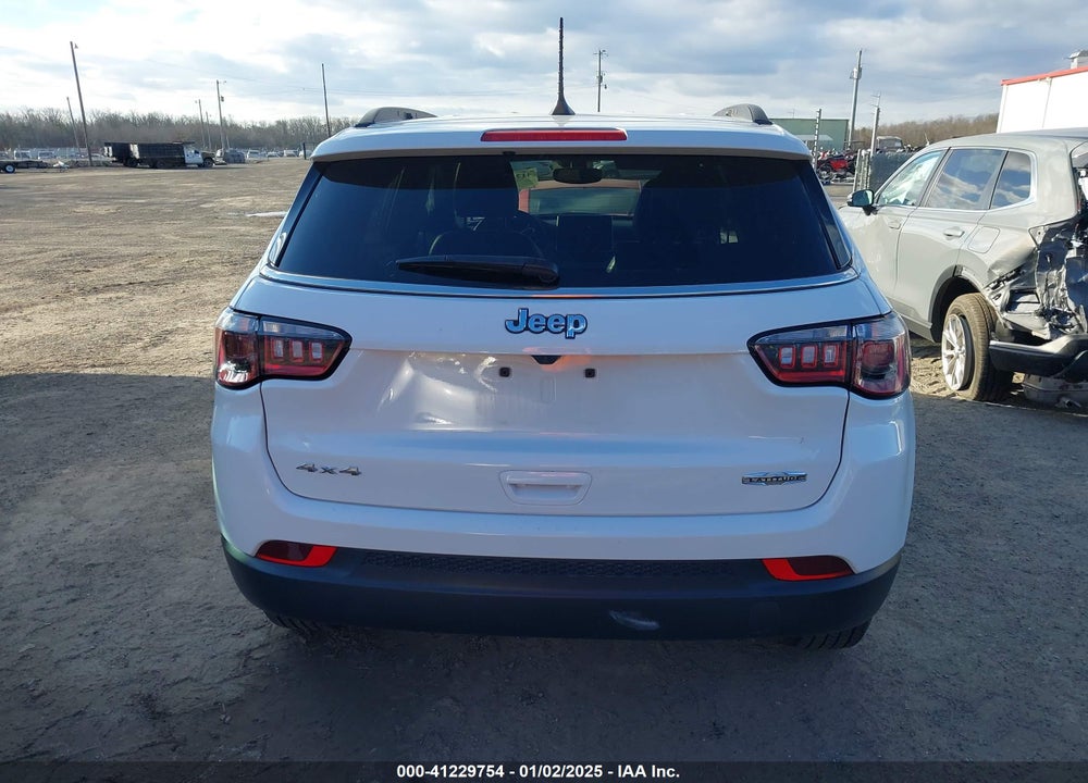 2024 JEEP COMPASS LATITUDE 4X4 VIN: 3C4NJDBN3RT132995