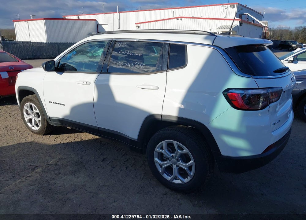 2024 JEEP COMPASS LATITUDE 4X4 VIN: 3C4NJDBN3RT132995