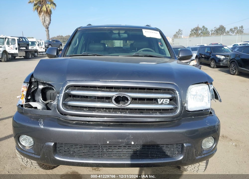 2004 TOYOTA SEQUOIA LIMITED V8 VIN: 5TDZT38A14S238388